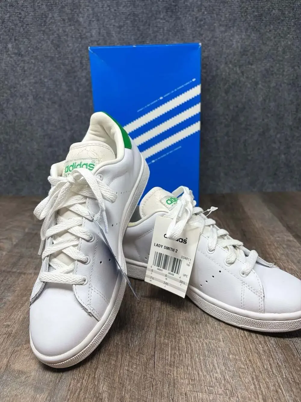 Adidas Stan Smith Womens 7.5 Youth 6 White Green Leather Sneakers NIB READ